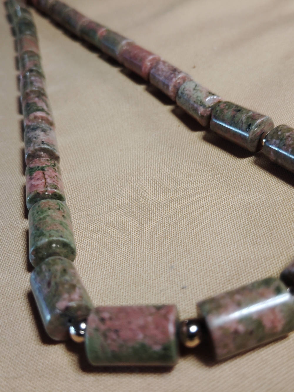GORGEOUS UNAKITE , SOFT PINKS & GREENS, NATURAL GEMSTONES, NECKLACE(S. STERLING-